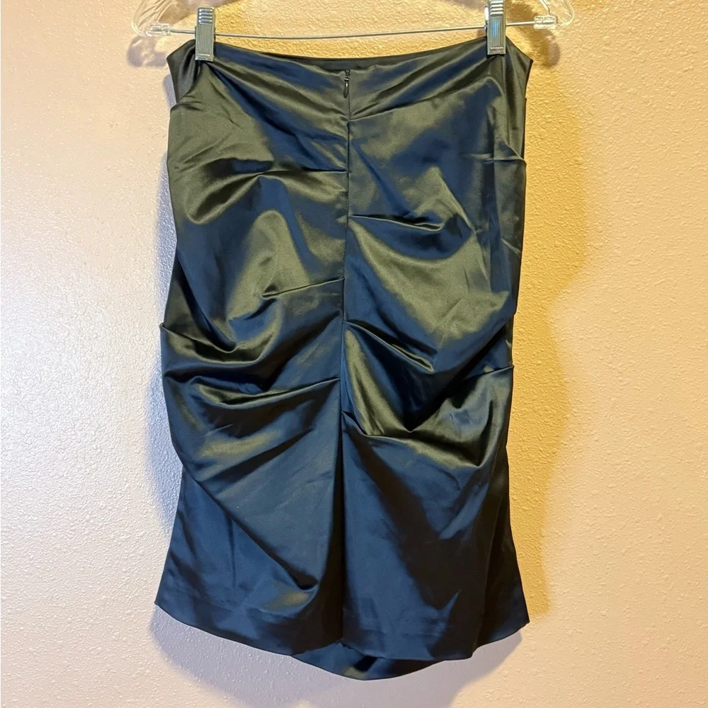 Nicole Miller Trendy Black Satin Skirt - Picture 5 of 5